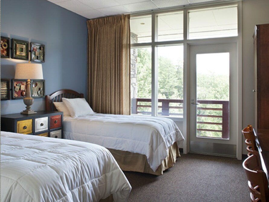 Pavillon Addiction Treatment Center - Photo 5