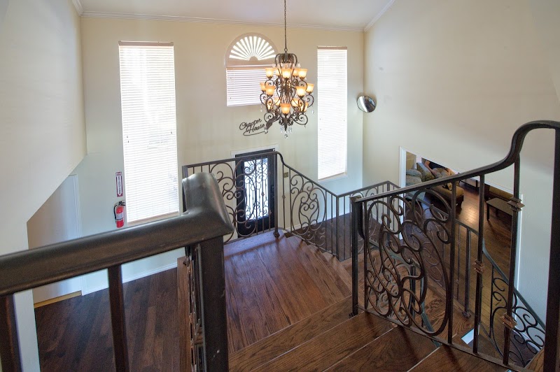 Chapter House Sober Living - Photo 5