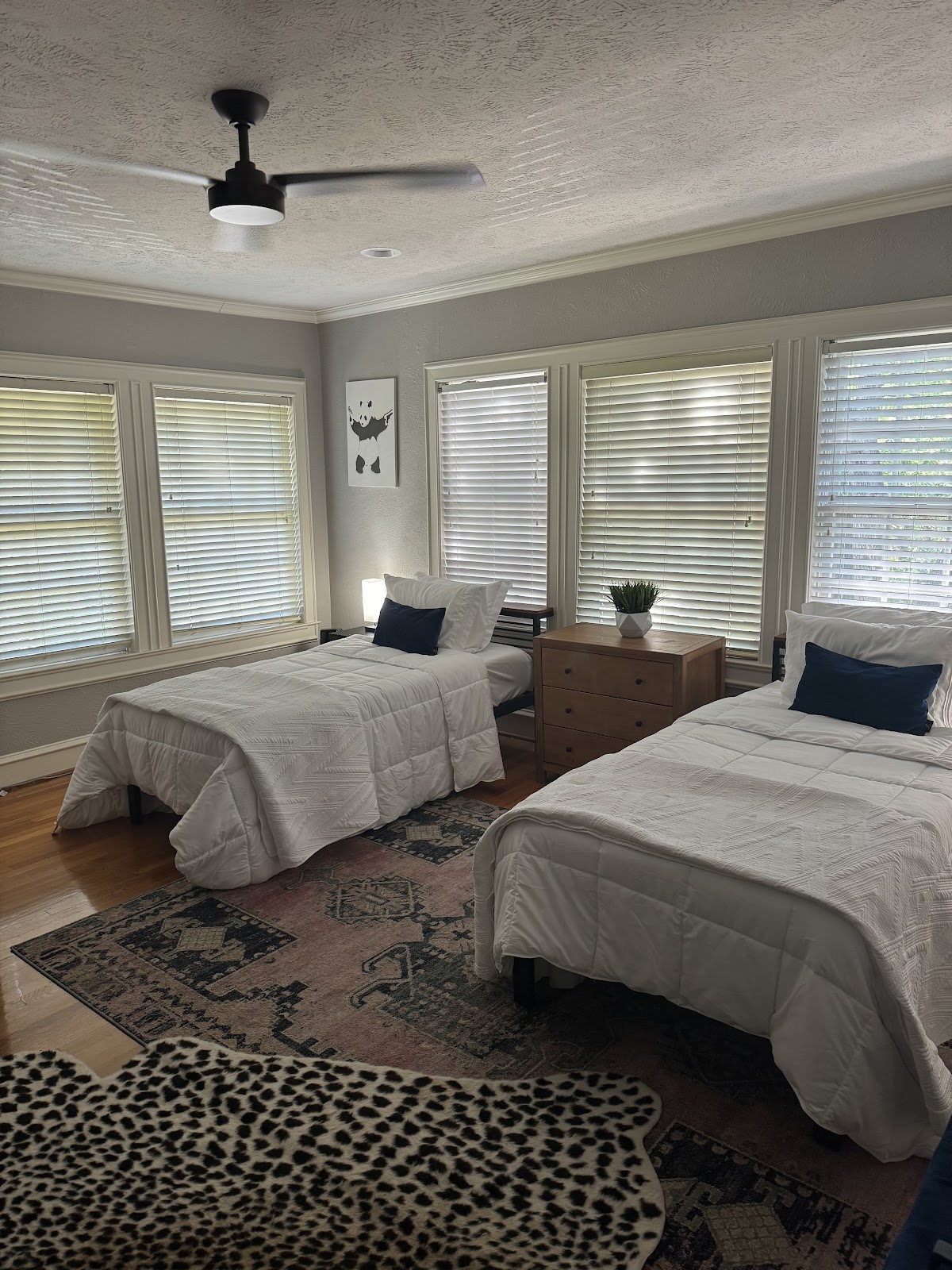 Elements Luxury Sober Living - Photo 3