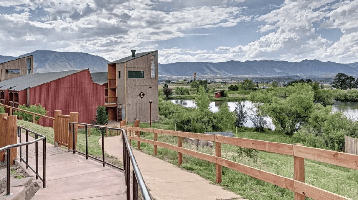 Sunshine Behavioral Health - Denver Drug & Alcohol Rehab