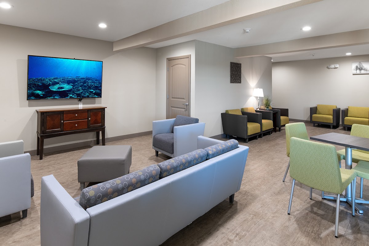 Resolutions Arlington Sober Living - Photo 2