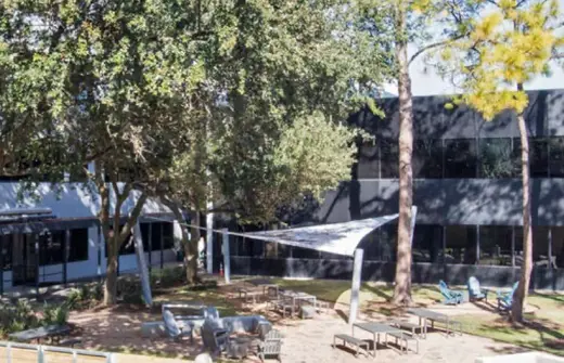 Luna Recovery Services facility photo