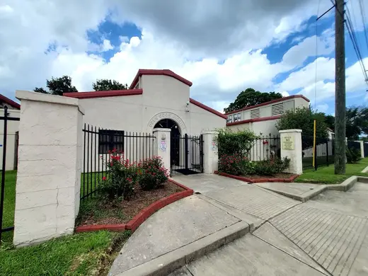 Phoenix Associates Counseling Services facility photo