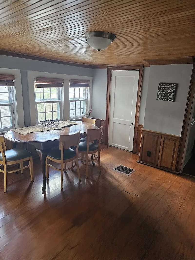 Crossover Transitional Recovery Living for women facility photo