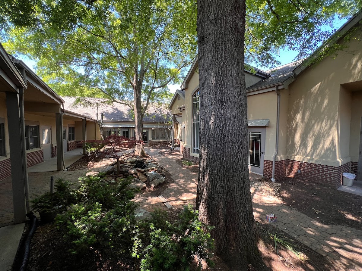 Knoxville Recovery Center - Photo 3