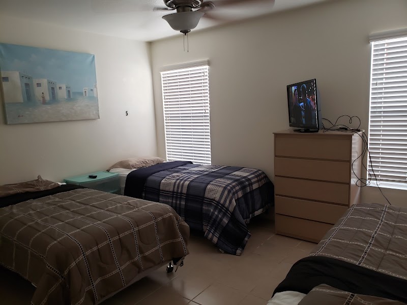 Jahs House LLC - Clean and Sober Living - Photo 3