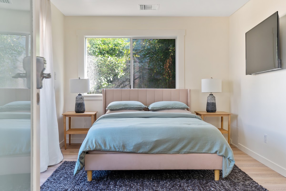 Little Beach House - Photo 1