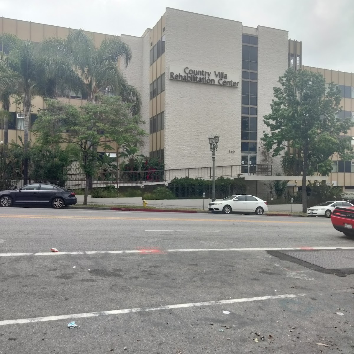 Rehabilitation Center of Los Angeles - Photo 2