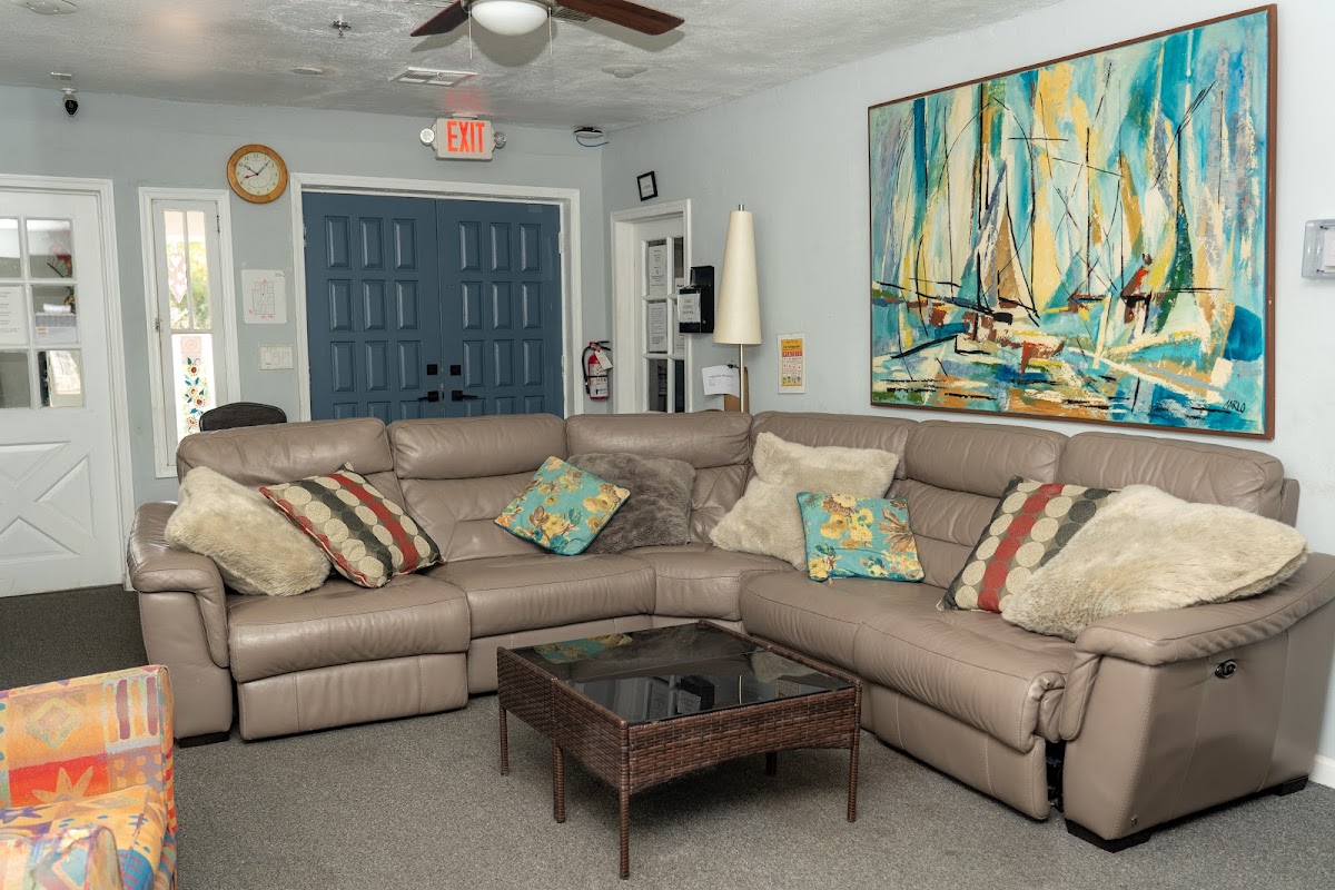 Axiom Care - Photo 2