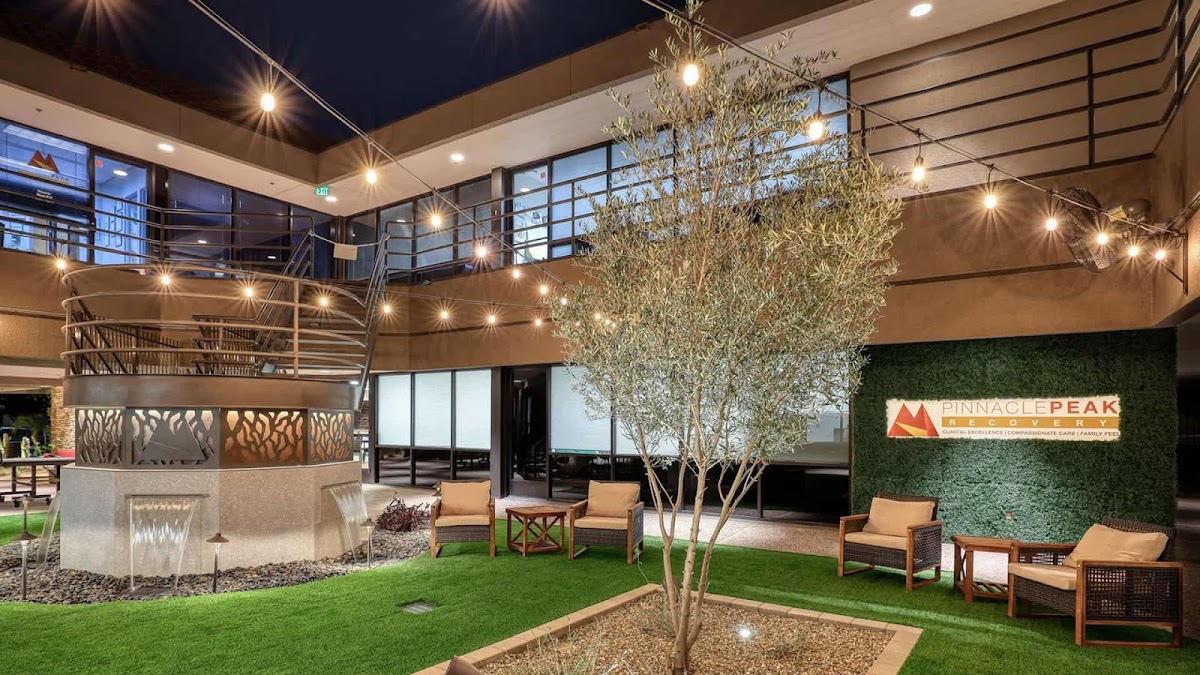 Pinnacle Peak Recovery - Drug & Alcohol Rehab Scottsdale - Photo 1